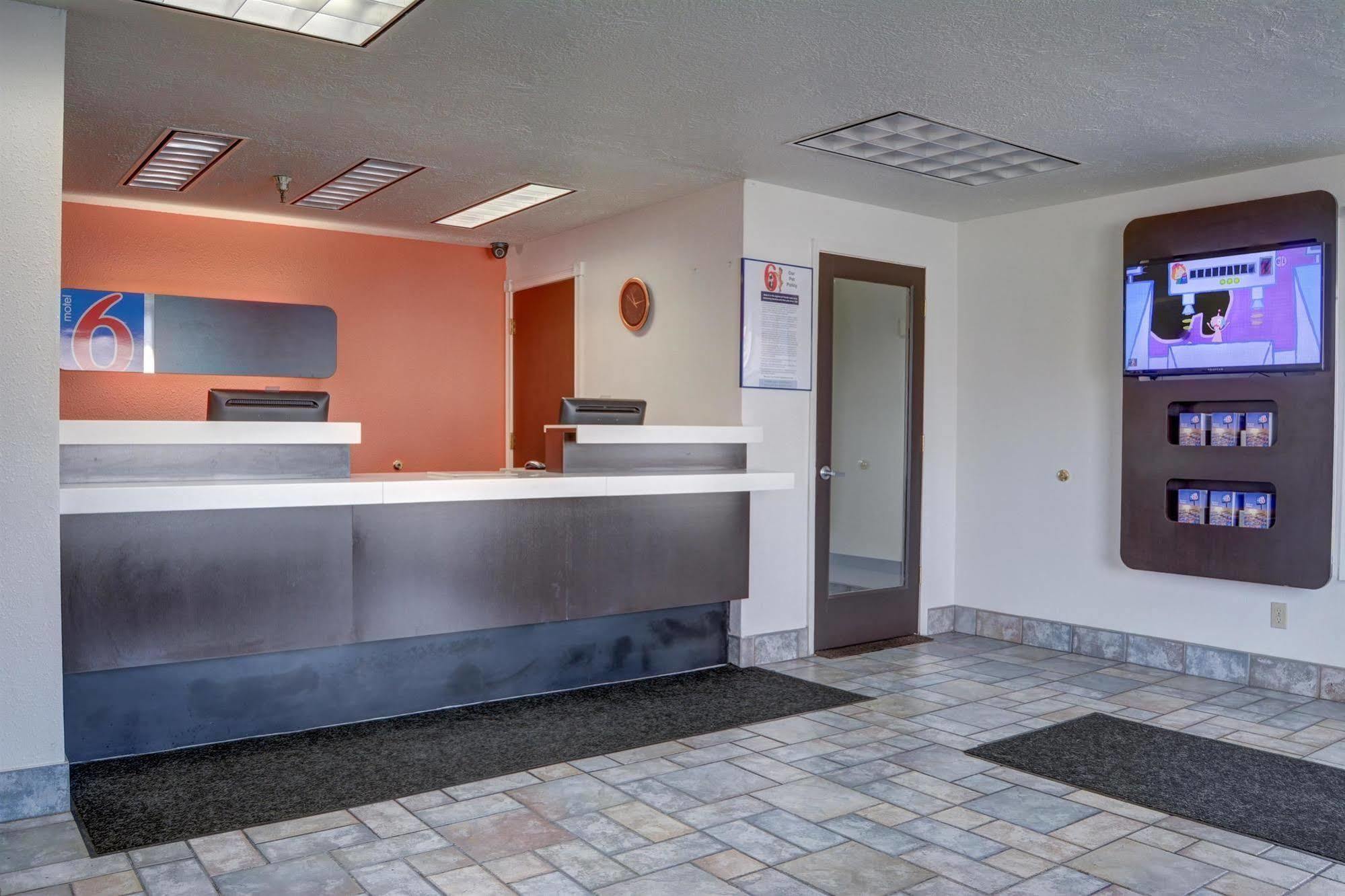 Motel 6-The Dalles, Or Экстерьер фото