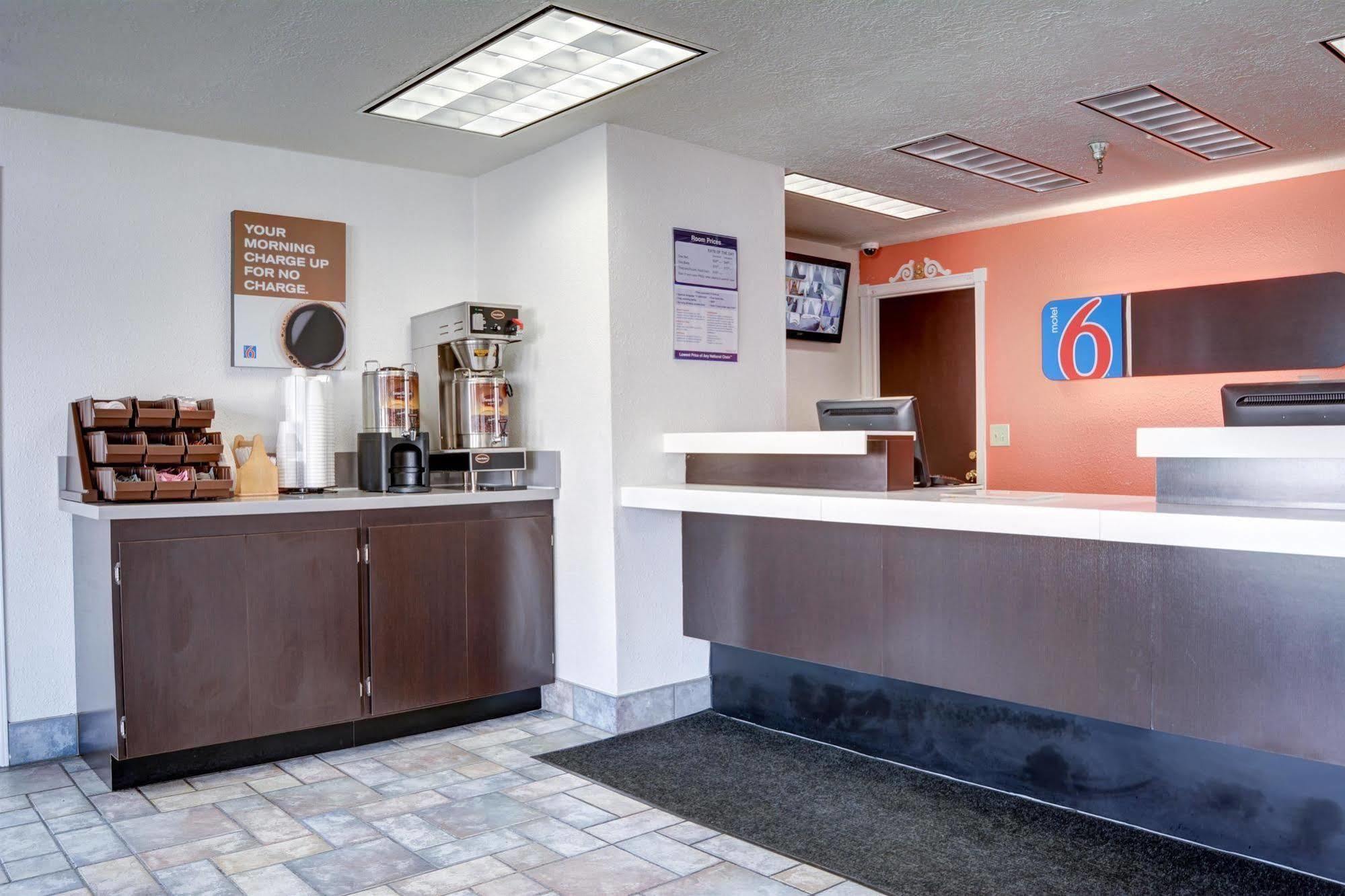Motel 6-The Dalles, Or Экстерьер фото