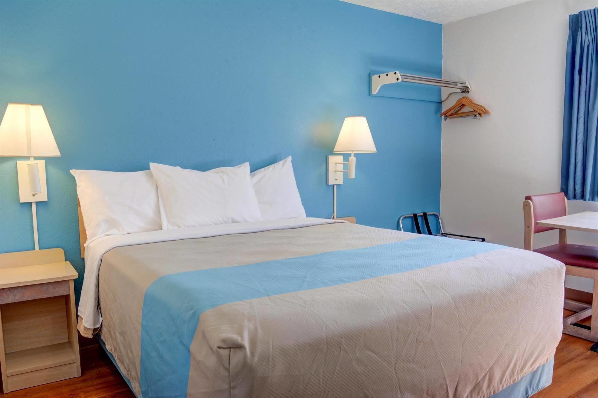 Motel 6-The Dalles, Or Экстерьер фото