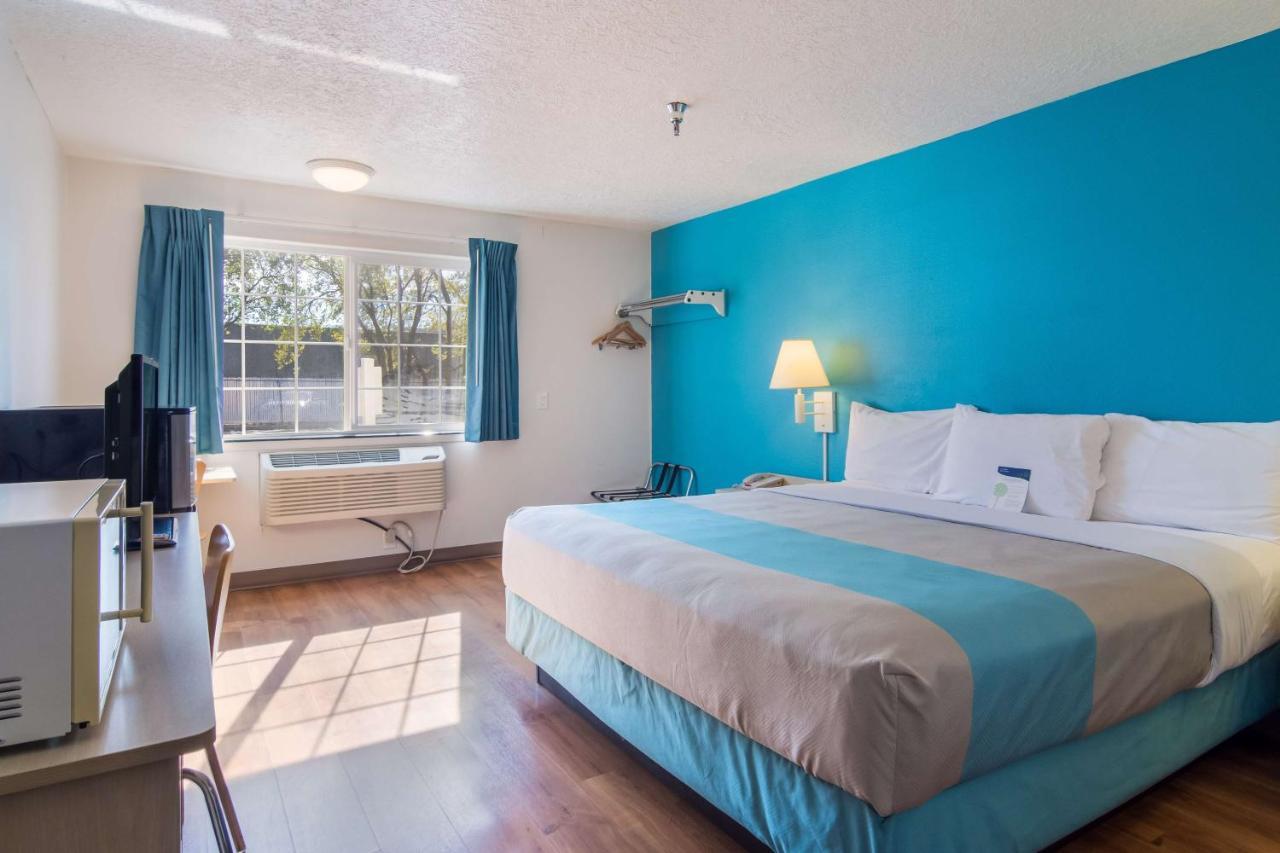 Motel 6-The Dalles, Or Экстерьер фото